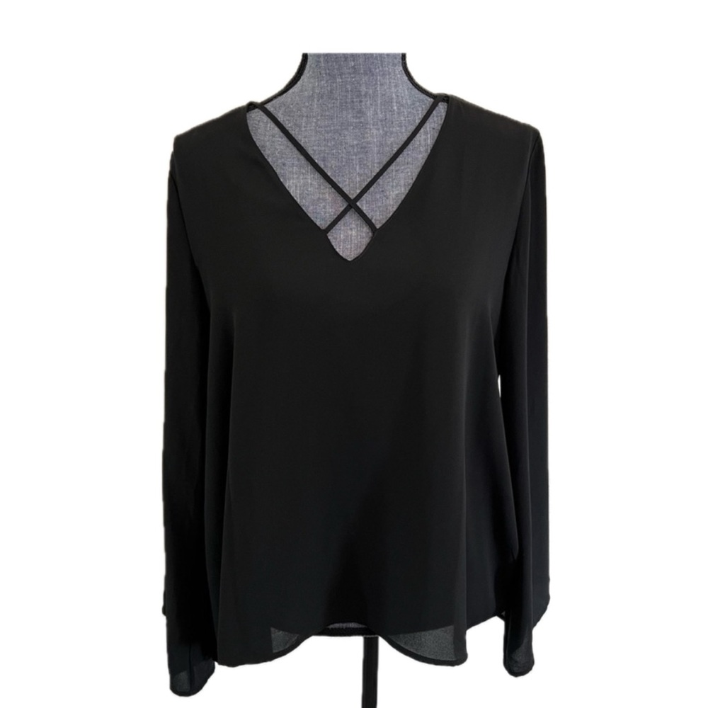 Elegant Black V-Neck Women's Top